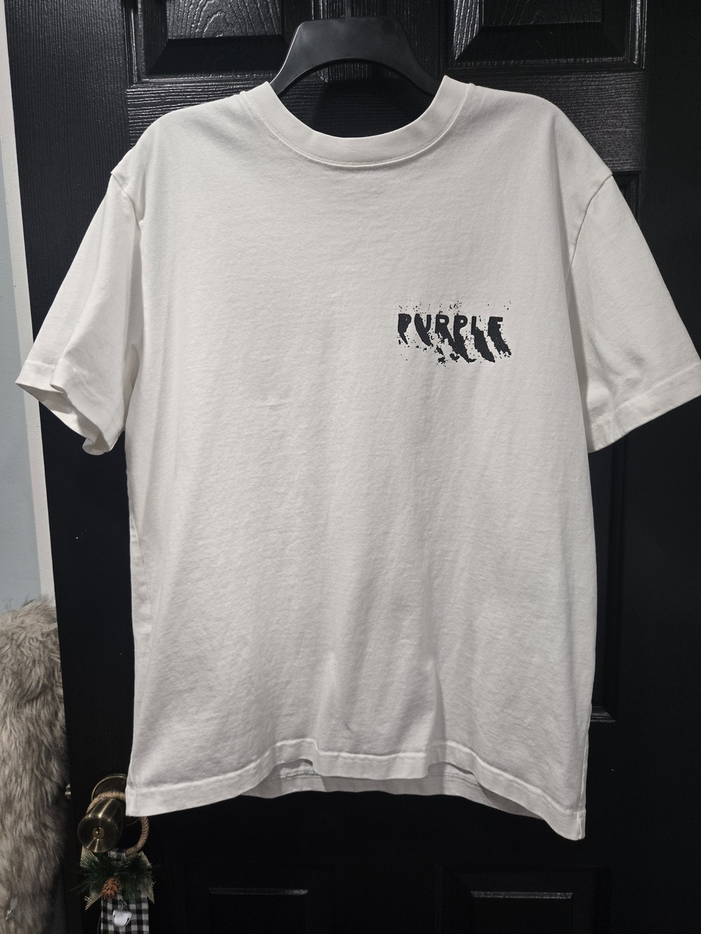 Ivory Short-Sleeve Graphic Tee with Chest Print